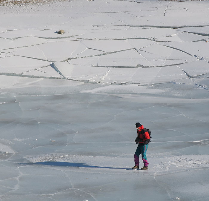 frozen-lake-Cerknica